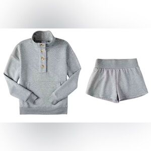 Woman’s Quilted Pajamas Set XL Grey Lounge Top & Bottom Shorts Pockets 2pc Set